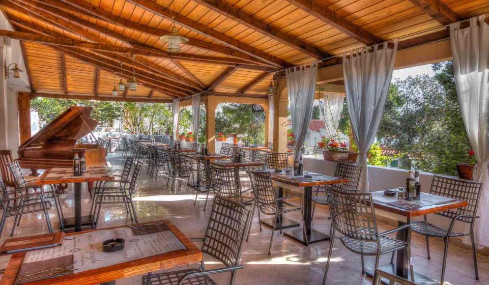 Restaurant – Spagho ist nur 200 Meter vom Zentrum von Novalja entfernt